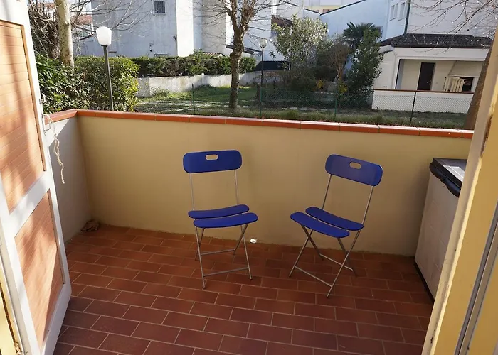 Apartman Aurora 5 *